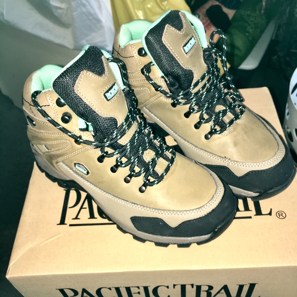 Pacific Trail hiking boots